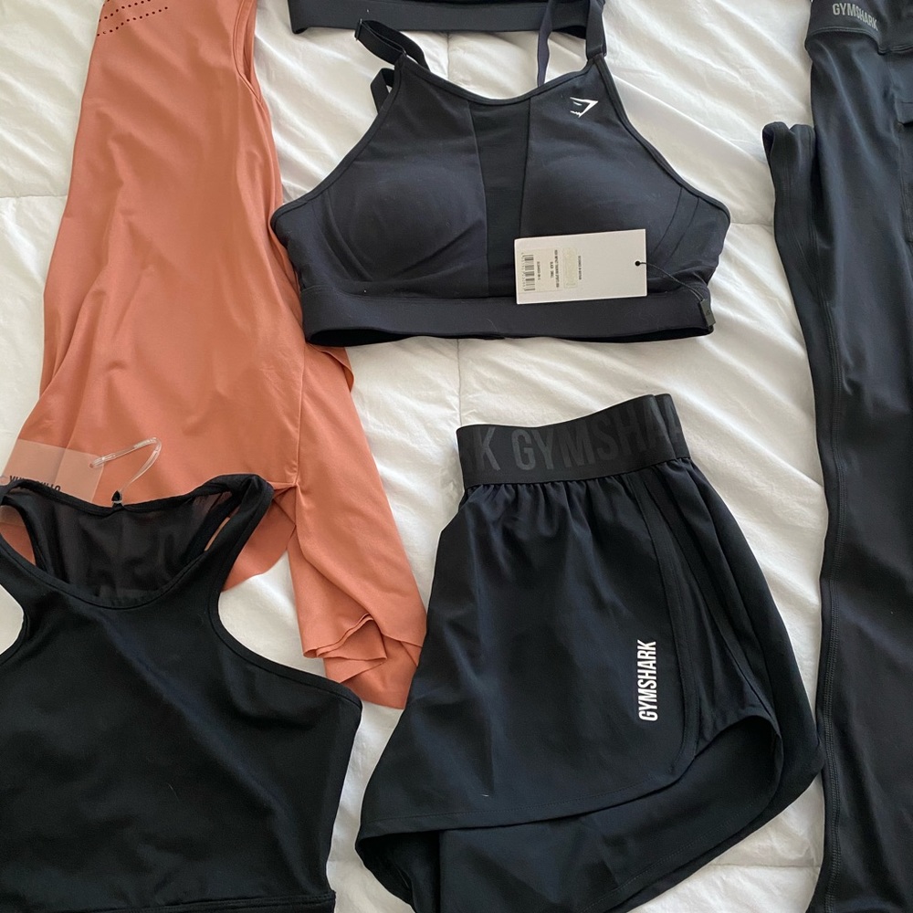 Gymshark Bundle - Picture 3 of 6